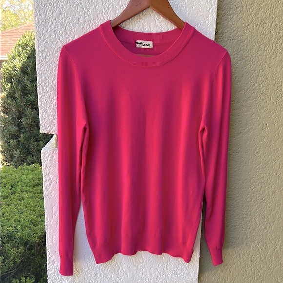 TEZENiS Pink Crewneck Sweater - Picture 1 of 5